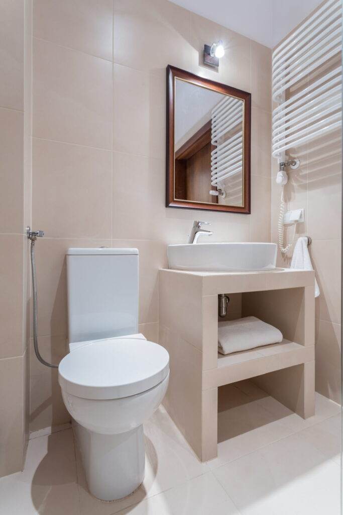 Sinks with Cabinets for Small Bathrooms 3