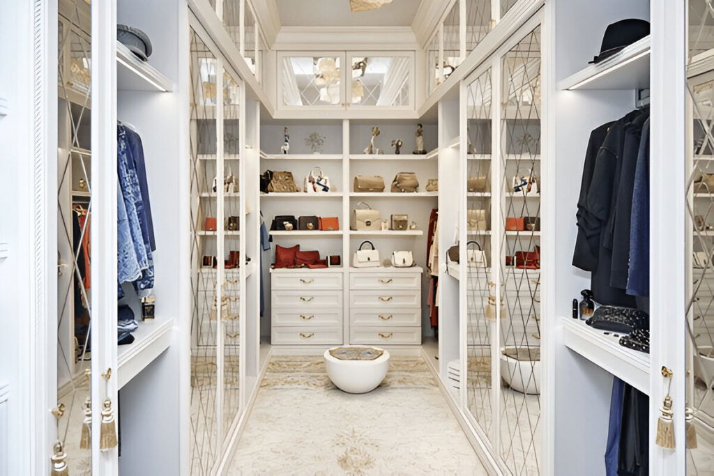 Best Bedroom Walk-In Closet Ideas 9