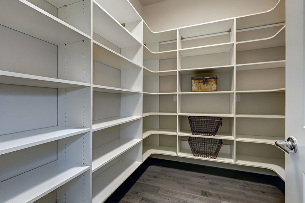 Best Bedroom Walk-In Closet Ideas 11